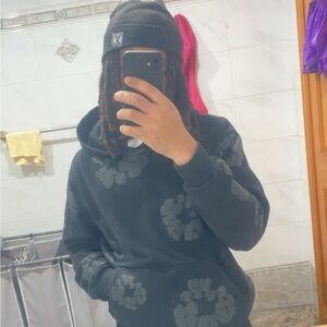 Meet your Posher, Christian